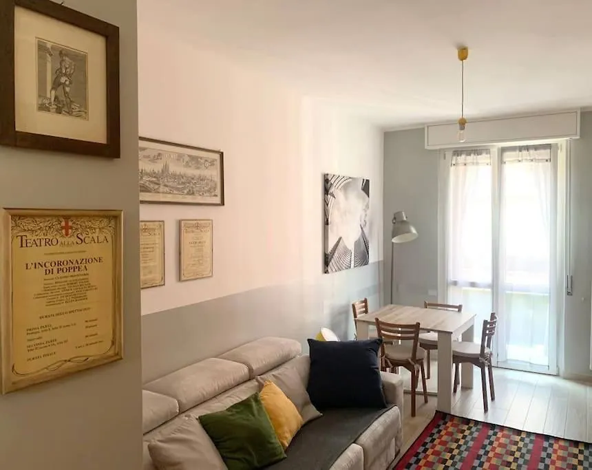 Apartment Art&Design Close To Bocconi University Milan Italy