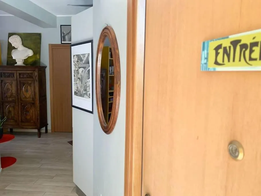 Art&Design Close To Bocconi University Mediolan Apartament
